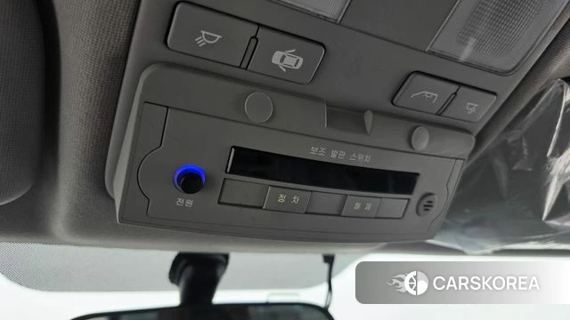 Hyundai The New Grand Starex id 4907699 из Кореи 10