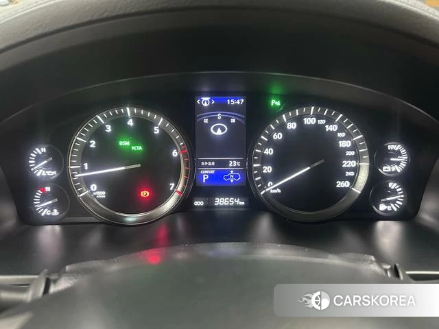 Lexus LX id 4279044 из Китая 10