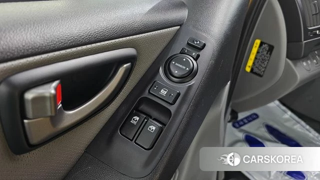 Hyundai The New Grand Starex id 4557850 из Кореи 10