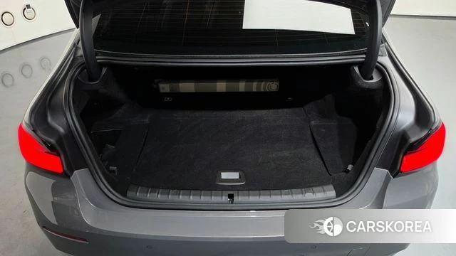 BMW 5 Series (G30) id 4764385 из Кореи 10