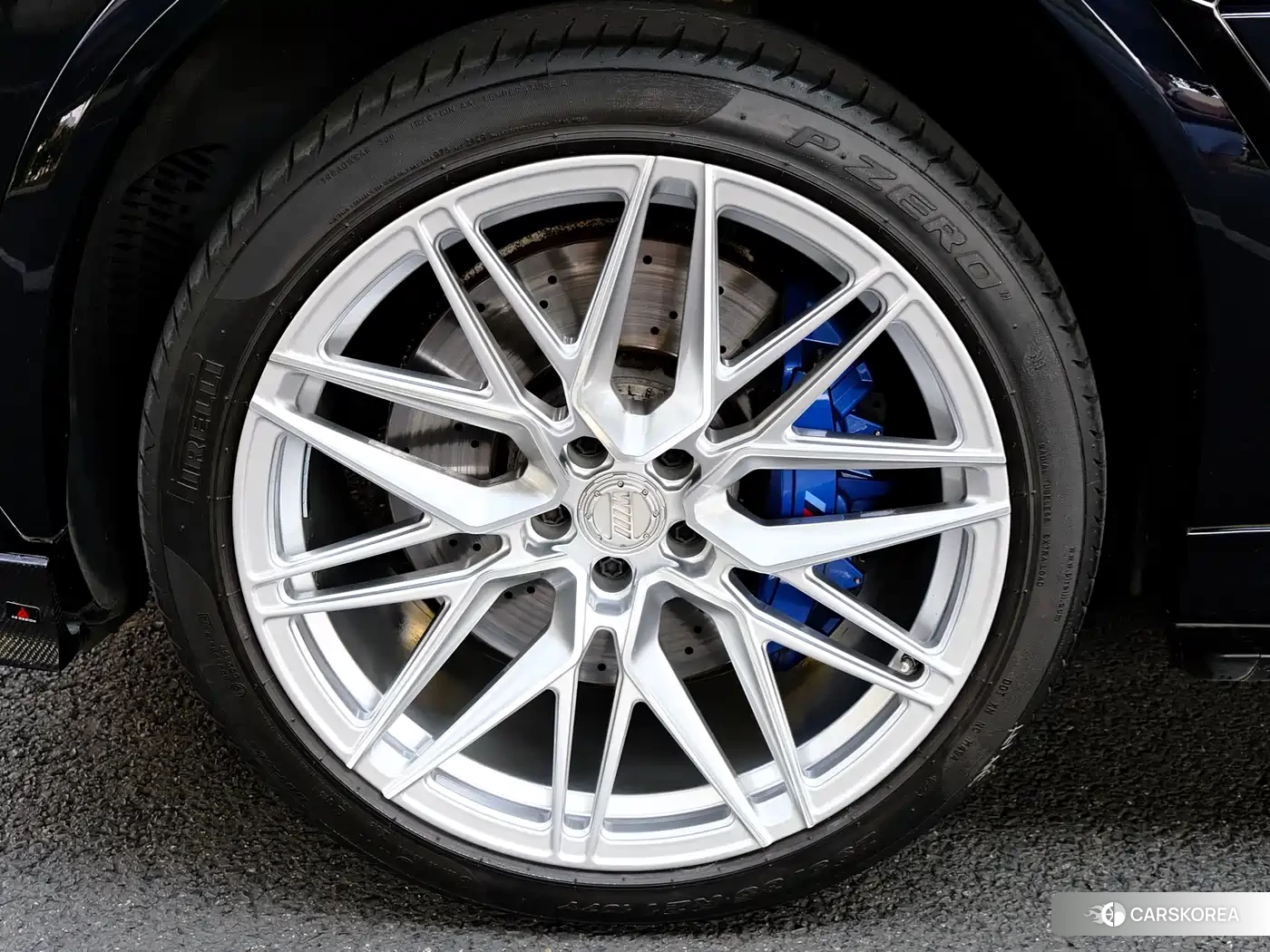 BMW X6 M id 4634723 из Китая 10
