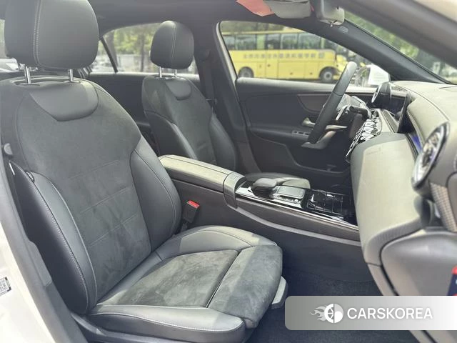 Mercedes-Benz Class A id 4387669 из Китая 10