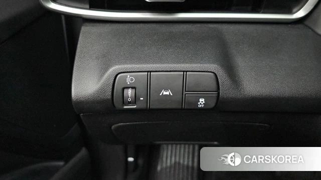 Hyundai Avante (CN7) id 4330879 из Кореи 10