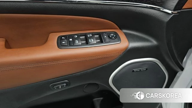 Jeep Grand Cherokee id 3860582 из Кореи 10