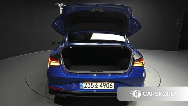 Hyundai Avante Hybrid (CN7) id 4683160 из Кореи 10