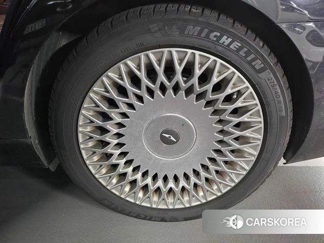 Genesis G90 id 4727898 из Кореи 10