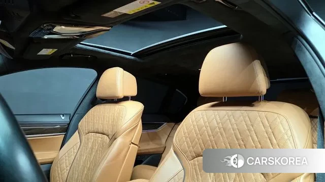 BMW 7 Series (G11) id 3588103 из Кореи 10