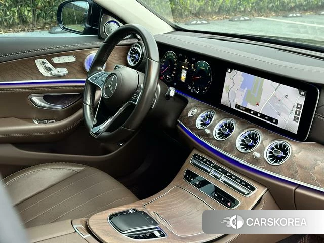 Mercedes-Benz E-class id 4300330 из Китая 10
