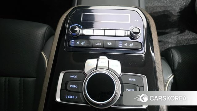 Genesis G90 id 4780745 из Кореи 10