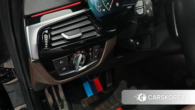 BMW 5 Series (G30) id 4251104 из Кореи 10