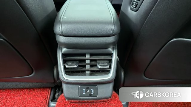 Hyundai Grandeur (GN7) id 4017584 из Кореи 10