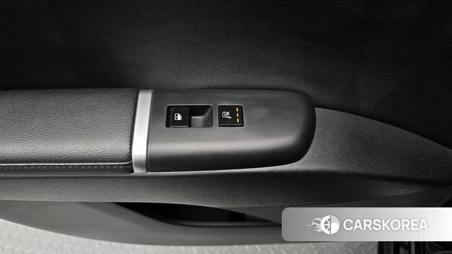 Hyundai Grandeur (GN7) id 4281198 из Кореи 10