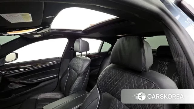 BMW 5 Series (G30) id 3723833 из Кореи 10