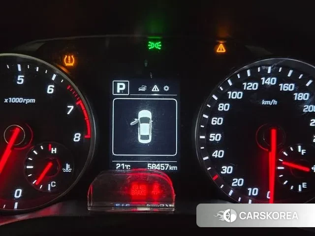 Hyundai Avante AD id 3244017 из Кореи 10