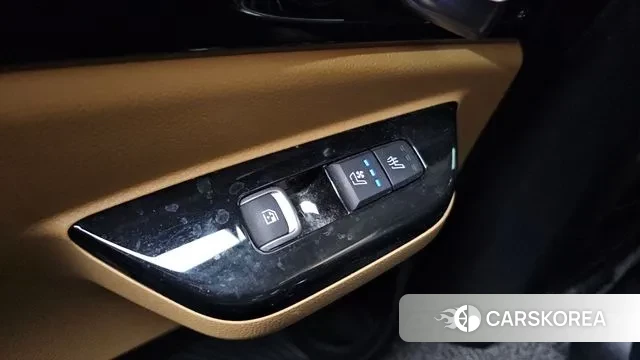 Kia Carnival 4th generation id 3631040 из Кореи 10