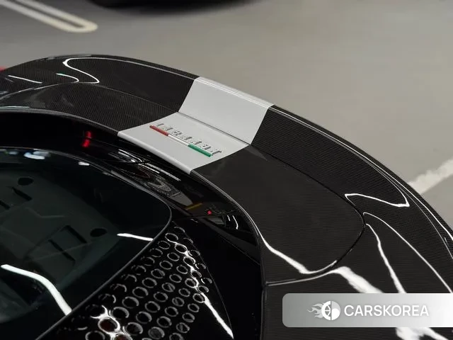 Ferrari SF90 Spider id 2959320 из Кореи 10