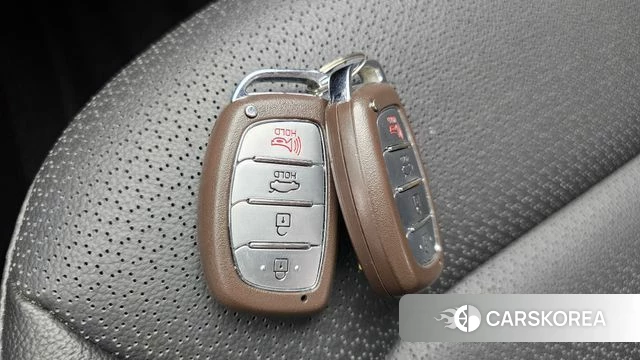Hyundai Avante AD id 4652336 из Кореи 10