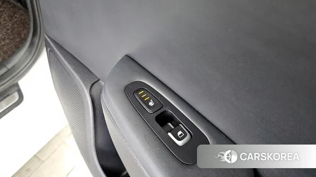 Kia Stinger id 3760995 из Кореи 10