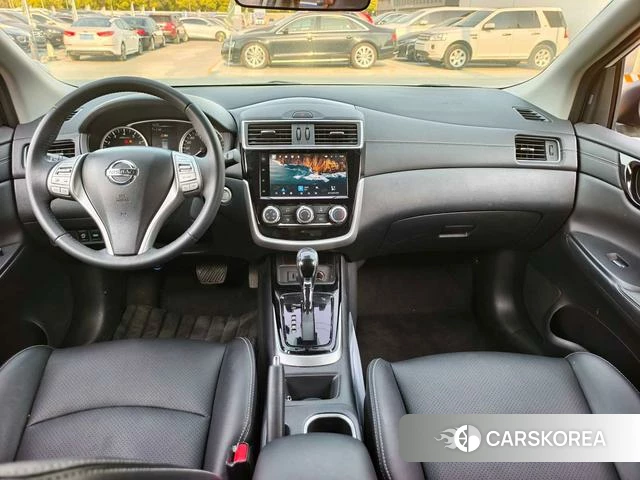 Nissan TIIDA id 4272736 из Китая 10