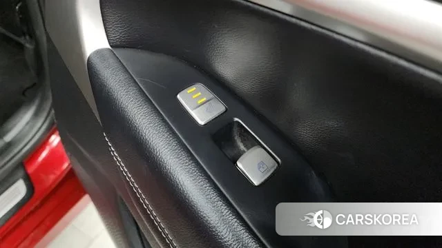 Genesis The New G70 id 3513420 из Кореи 10