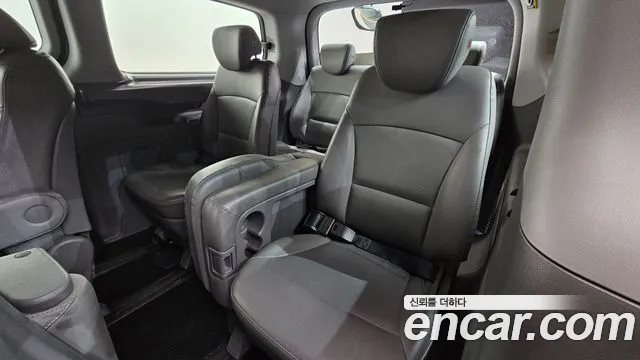 Hyundai The New Grand Starex id 2514262 из Кореи 10