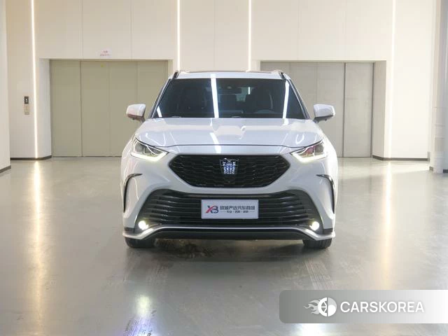 Toyota Crown Lufang id 4220689 из Китая 10