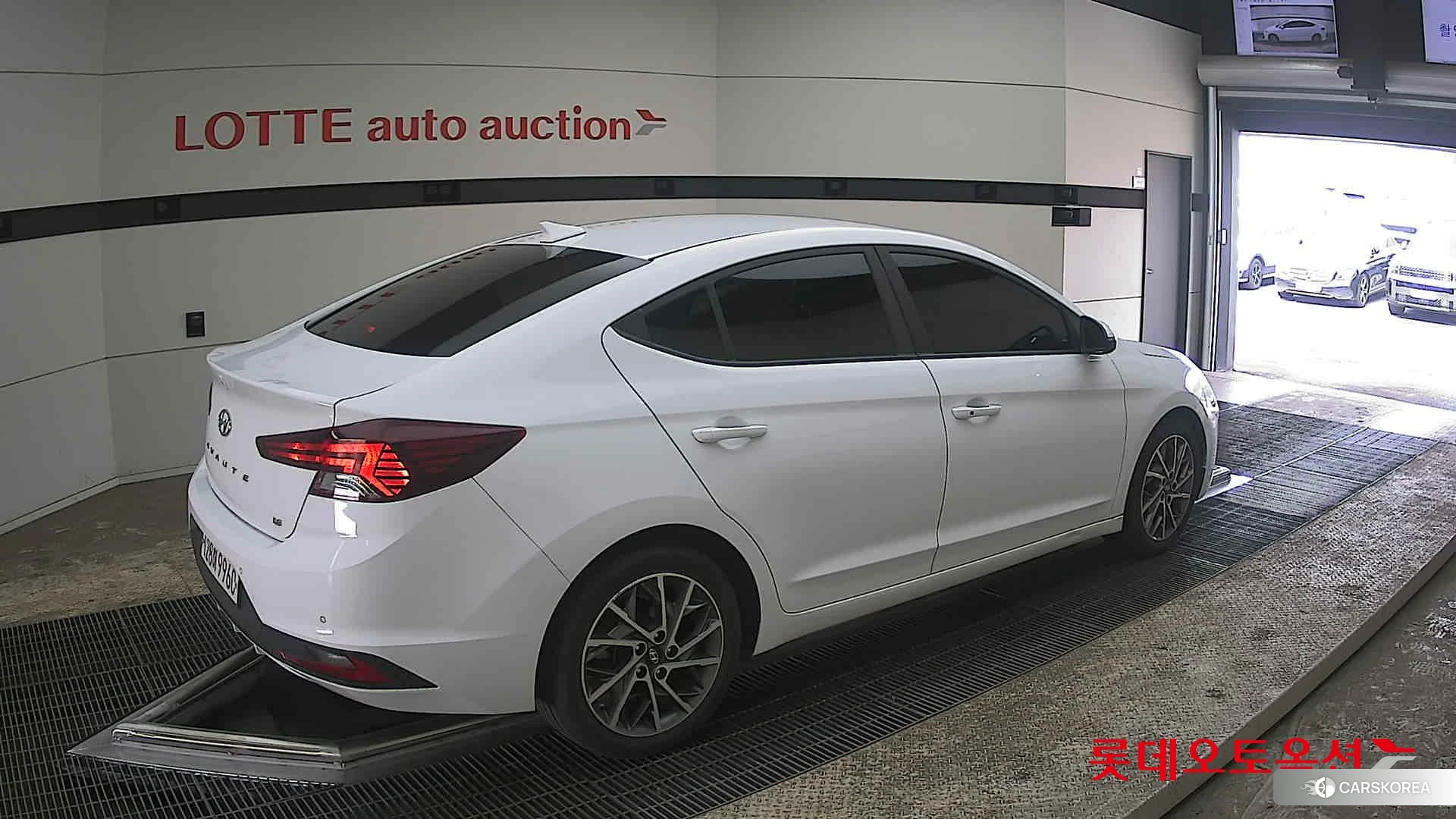 Hyundai Avante id 3875788 из Кореи 10