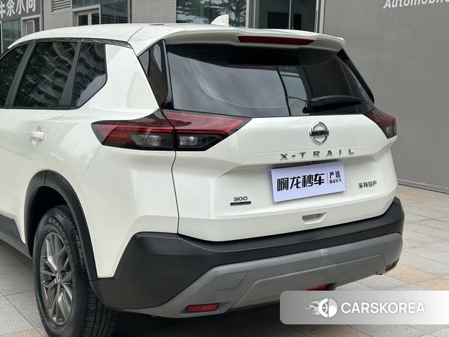Nissan Qijun id 4368351 из Китая 10