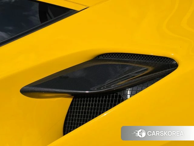 Ferrari F8 Tributo id 4580522 из Кореи 10