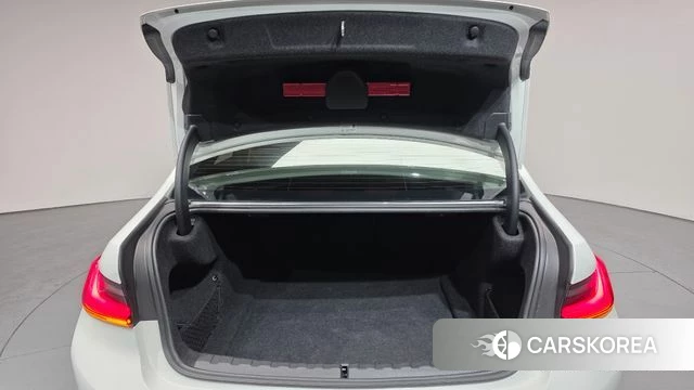 BMW 3 Series (G20) id 3865954 из Кореи 10