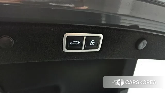 Hyundai Grandeur Hybrid (GN7) id 2968688 из Кореи 10