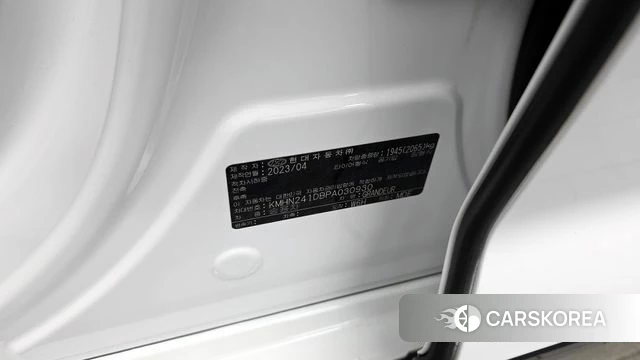 Hyundai Grandeur (GN7) id 3903219 из Кореи 10