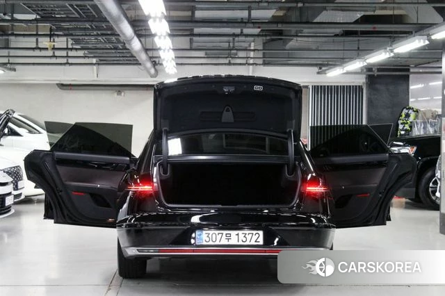 Hyundai Grandeur (GN7) id 4845809 из Кореи 10