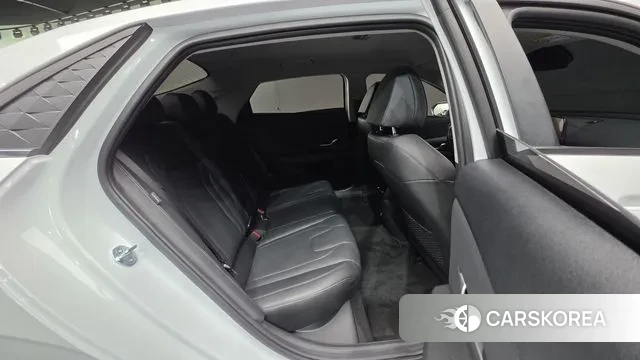 Hyundai The New Avante (CN7) id 3776459 из Кореи 10