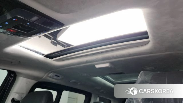 Hyundai Staria id 4928719 из Кореи 10