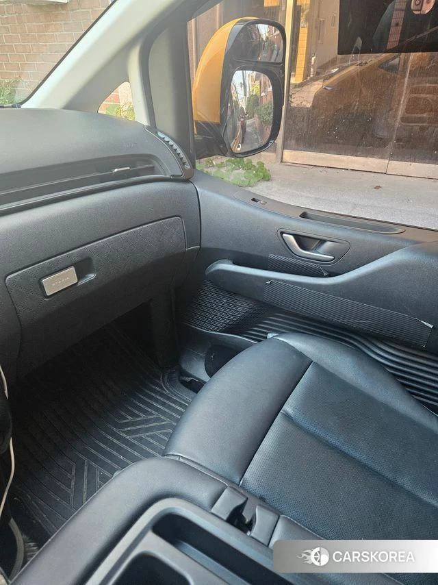 Hyundai Staria id 4845801 из Кореи 10