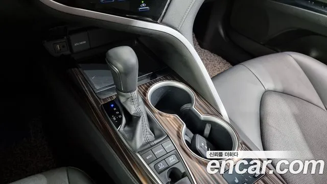 Toyota Camry (XV70) id 2791579 из Кореи 10