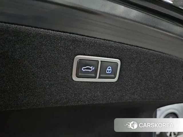 Genesis G90 (RS4) id 2915290 из Кореи 10