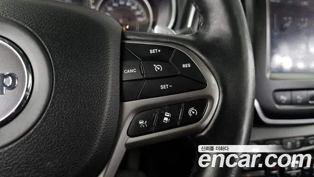 Jeep Cherokee (KL) id 2818908 из Кореи 10