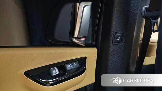 Kia Carnival 4th generation id 3923033 из Кореи 10