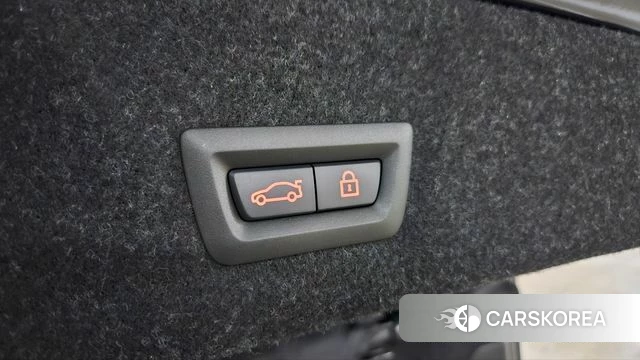 BMW 3 Series (G20) id 3916243 из Кореи 10