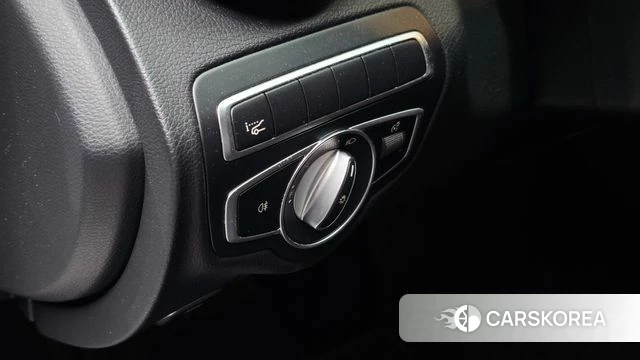 Mercedes-Benz C-Class W205 id 4642137 из Кореи 10