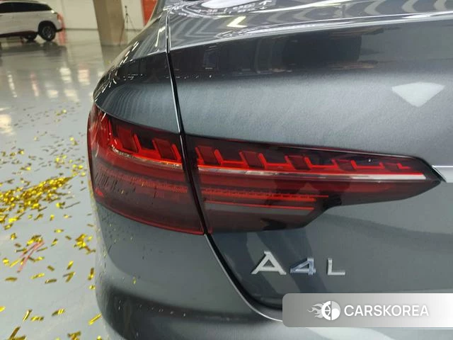 Audi A4L id 4359326 из Китая 10