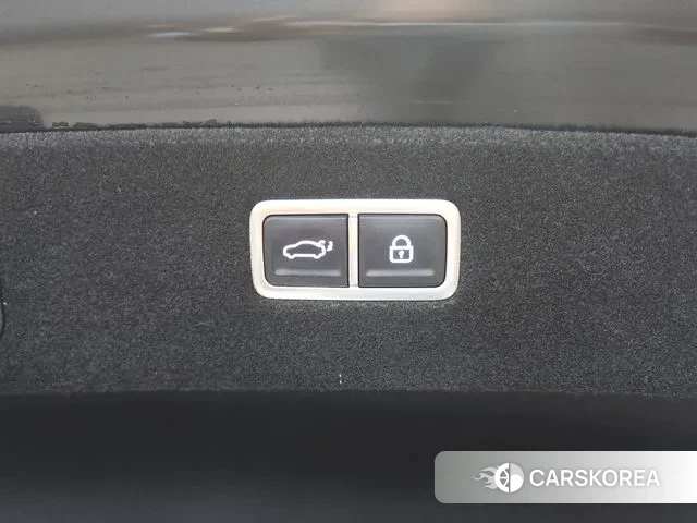 Genesis G90 (RS4) id 3694811 из Кореи 10