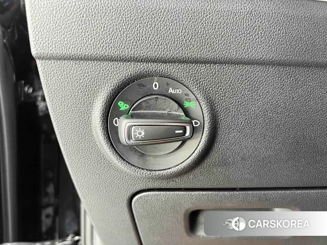Volkswagen Tiguan L id 3939363 из Китая 10
