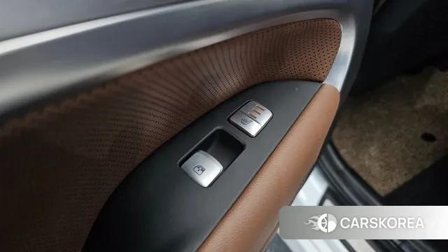 Genesis G70 id 3691844 из Кореи 10