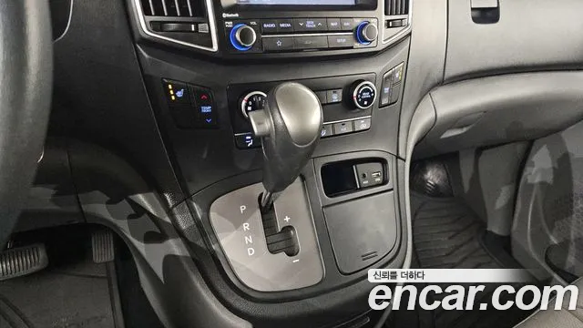 Hyundai The New Grand Starex id 2676800 из Кореи 10