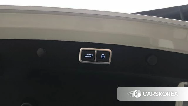 Hyundai Grandeur Hybrid (GN7) id 4360797 из Кореи 10