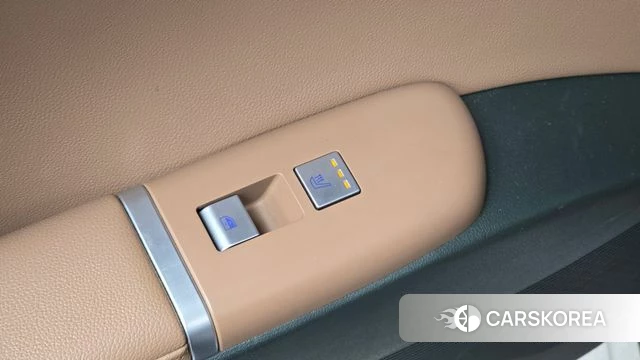 Hyundai Grandeur (GN7) id 4941940 из Кореи 10