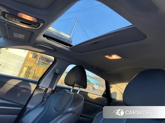 Hyundai Avante (CN7) id 3702690 из Кореи 10